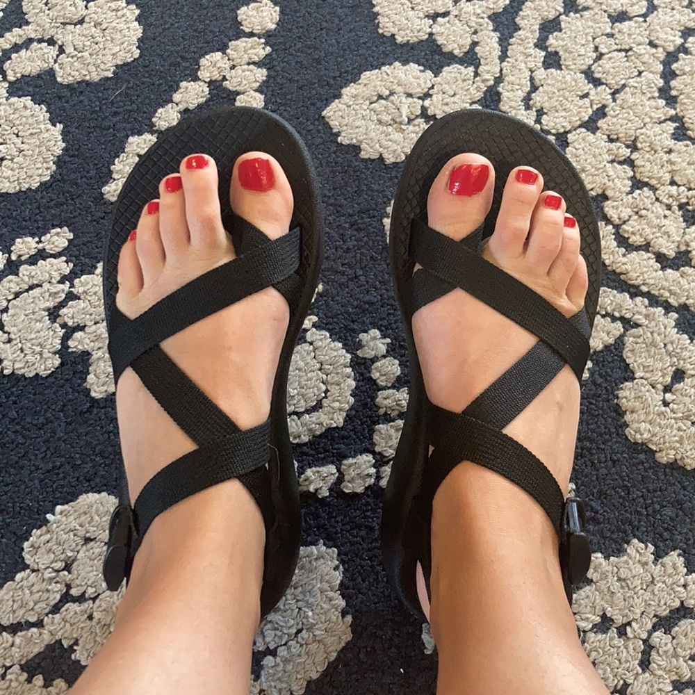 Black z/1 classic chaco sandals